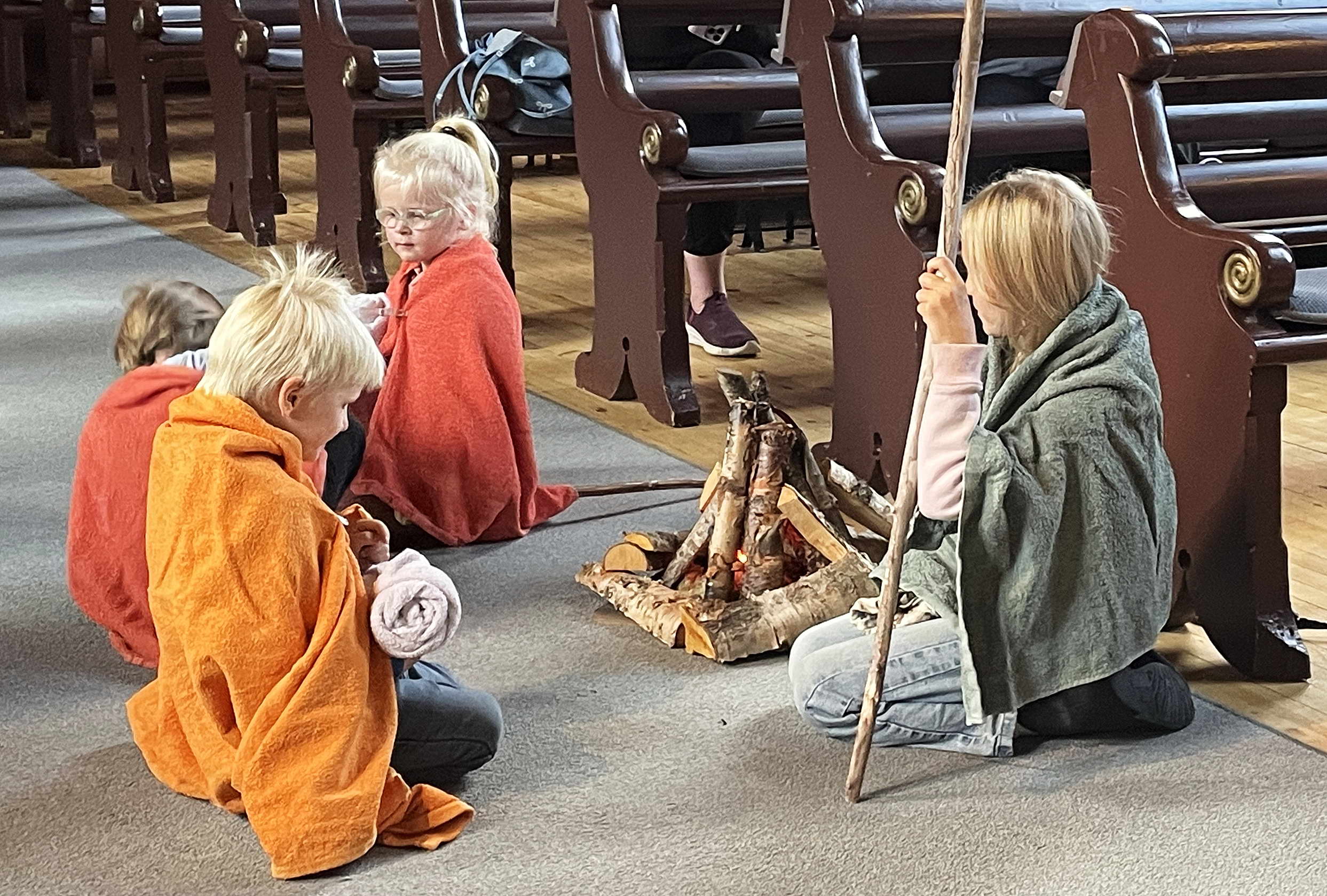 bål i kyrkja